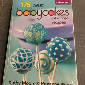 Babycakes cake pop book